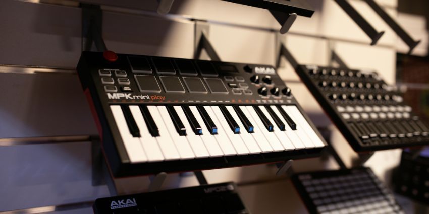 Comparativa de los mejores teclados MIDI para home studio